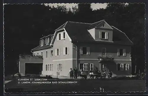 AK Bad Schallerbach, Kurheim St. Sebastian d. Landw. Krankenkassa, mit kleiner Versammlung