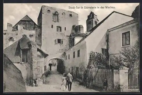 AK Dürnstein in der Wachau, Ortspartie mit Stadtturm