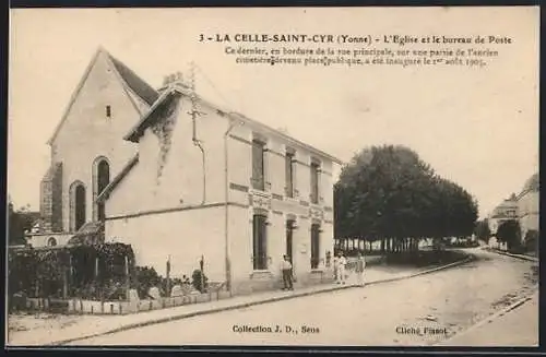 AK La Celle-Saint-Cyr, Yonne, L`Église et le bureau de Poste