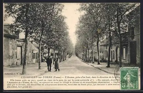 AK Champigny-sur-Yonne, Yonne, L`Avenue, prise d`en haut, dans la direction de la gare