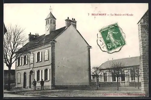 AK Beaumont, La Mairie et l`Ecole