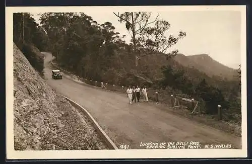 AK Bulli, Looking up the Bulli Pass, showing Sublime Point