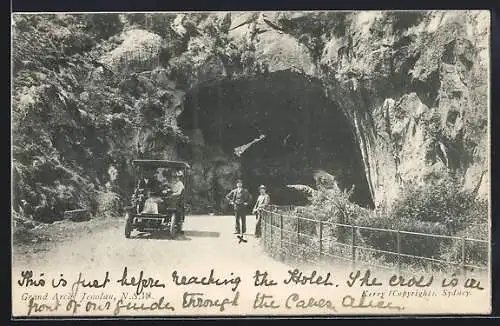 AK Jenolan /N. S. W., Grand Arch