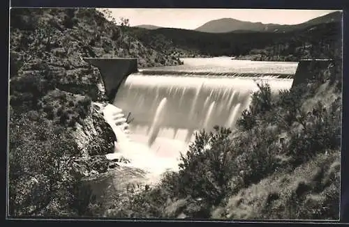 AK Cranberra /A. C. T., The Cotter River Dam