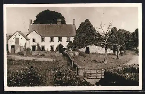 AK Kilve, Cottage and Garden