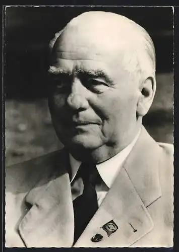AK Wilhelm Pieck, Präsident der Deutschen Demokratischen Republik, Halbportrait