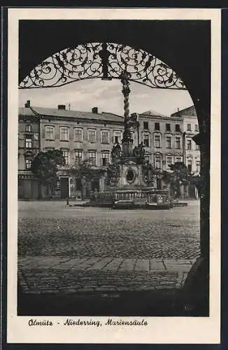 AK Olmütz, Niederring, an der Mariensäule