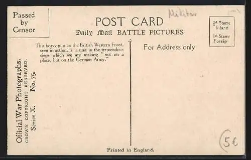 AK A British heavy gun in action, Britische Soldaten in Uniformen mit Kanone