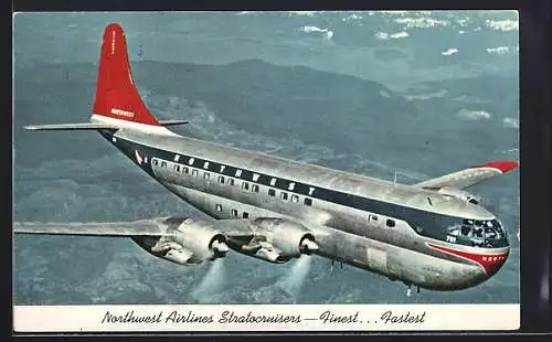 AK Passagierflugzeug des Types Stratocruisers der Northwest Airlines in der Luft