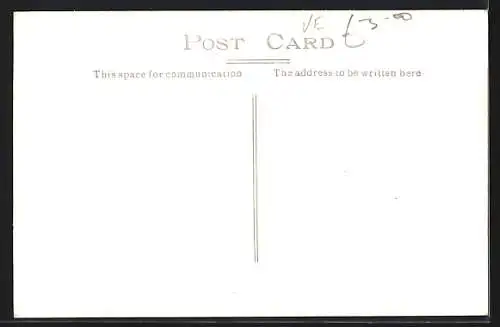 AK Kriegsschiff HMS Royal Sovereign auf See