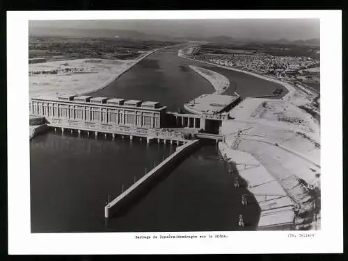 Fotografie Cellard, Ansicht Bollene, Barrage de Donzere-Mondragon sur le Rhone, Wasserkraftwerk