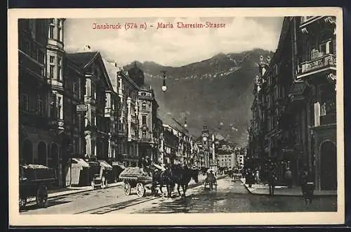 AK Innsbruck, Maria Theresien-Strasse mit Abzweig u. Kutsche, Säulendenkmal