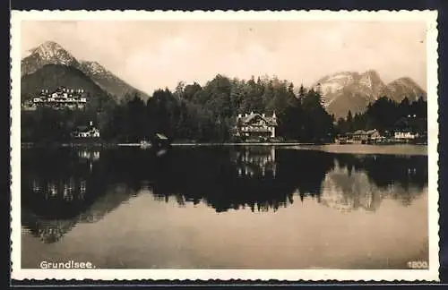 AK Grundlsee, Seepartie mit Bergpanorama