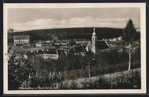 AK Geras /Nd., Ortsansicht mit Kirche