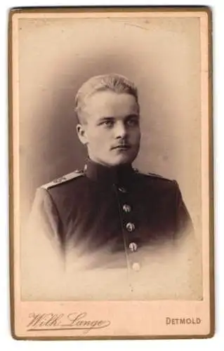 Fotografie Wilh. Lange, Detmold, Bismarckstrasse 9, Porträt eines Gefreiten vom Rgt. Nr. 35 in Uniform