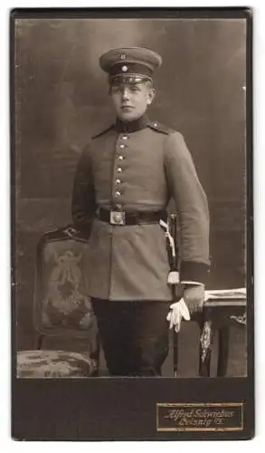 Fotografie Alfred Schwiebus, Leisnig, Colditzer Strasse 15, Soldat vom Rgt. Nr. 179 in Uniform mit Bajonett