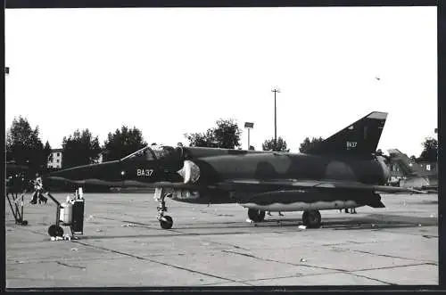 Fotografie Flugzeug Dassault Mirage 5, Jasta Kampfjet BA37 auf dem Militärstützpunkt Ramstein