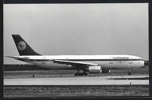 Fotografie Flugzeug Airbus A300 Garmisch-Partenkirchen der Lufthansa D-AIAA