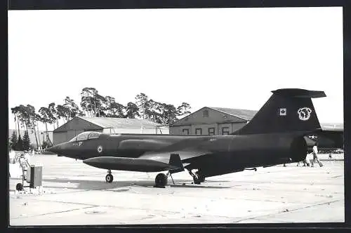 Fotografie Flugzeug Lockheed F-104 Starfighter auf dem Militärstützpunkt Ramstein