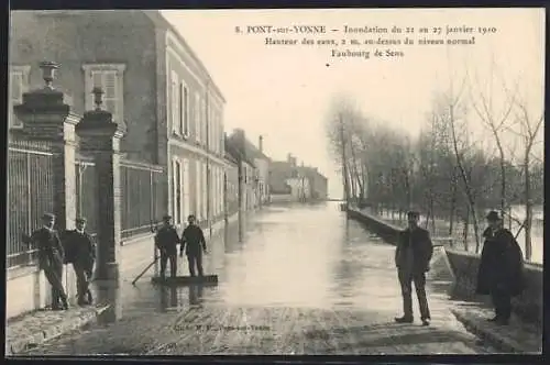 AK Pont-sur-Yonne, Inondation du 21 au 27 janvier 1910, Faubourg de Sens