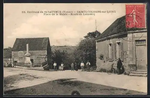 AK Sainte-Colombe-sur-Loing, Place de la Mairie, Route de Lainsecq