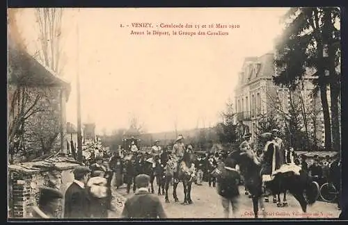 AK Venizy, Cavalcade des 15 et 16 Mars 1910, Avant le Départ, le Groupe des Cavaliers