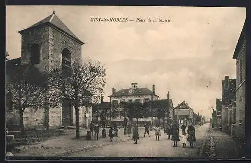 AK Gisy-les-Nobles, Place de la Mairie avec enfants jouant et bâtiments environnants