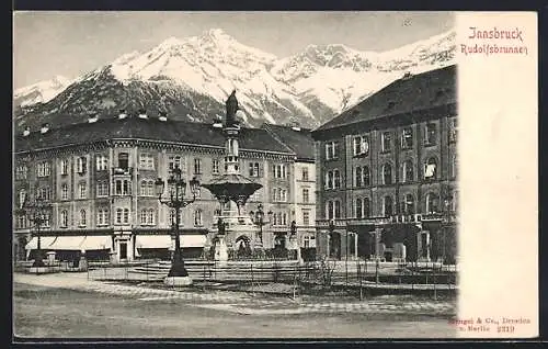 AK Innsbruck, Strassenpartie mit Kunsthandlung Rudof Reiss und Rudolfsbrunnen