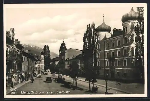 AK Lienz /Osttirol, Kaiser Josefplatz mit Zwiebelturm-Gebäude