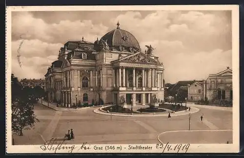 AK Graz, Stadttheater mit Strassenpartie