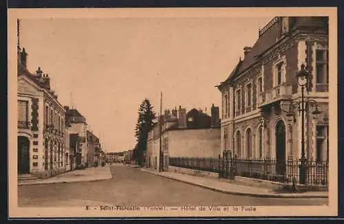 AK Saint-Florentin /Yonne, Hôtel de Ville et la Poste