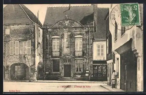 AK Noyers, L`Hôtel de Ville