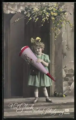 AK Kind mit Schultüte, Herzlichen Glückwunsch zum ersten Schulgang