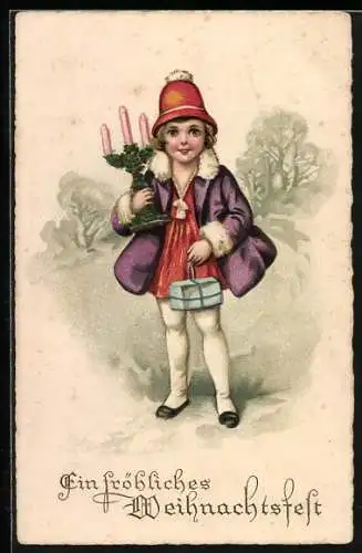 Künstler-AK Mädchen mit Kerzenhalter und Geschenk, Weihnachten