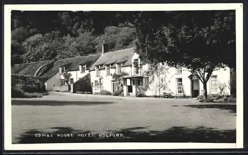 AK Holford, Combe House Hotel