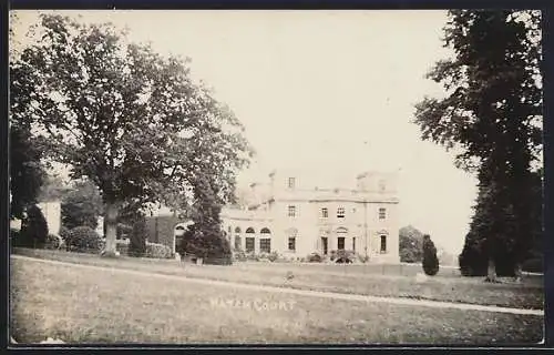 AK Hatch Beauchamp, Hatch Court