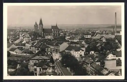 AK Kolín, Teilansicht mit Kirche und Strassenpartie