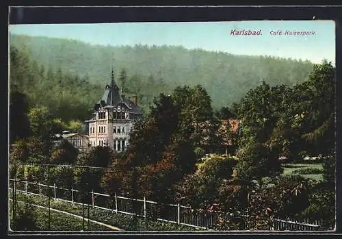 AK Karlsbad, Café Kaiserpark hinter Bäumen