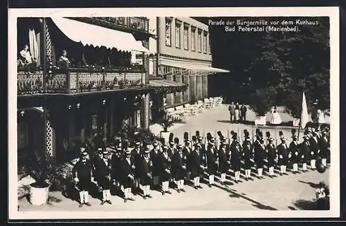 AK Bad Griesbach / Baden, Parade der Bürgermiliz vor dem Kurhaus Bad Peterstal