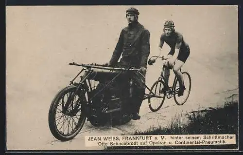 AK Radsportler Jean Weiss hinter seinem Schrittmacher Otto Schadebrodt auf Opel-Motorrad, Steherrennen