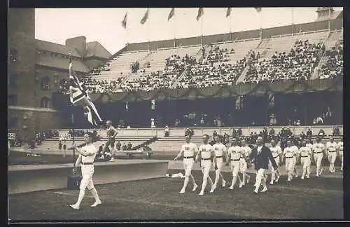 AK Stockholm, Olympiade 1912, The English gymnasts marsh into the Stadium, Leichtathleten