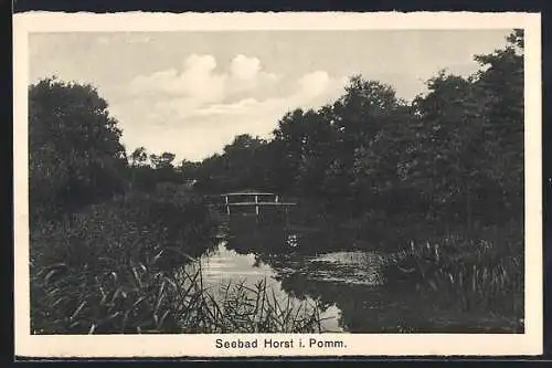 AK Horst i. Pomm., Flusslauf mit kleiner Holzbrücke
