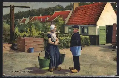 Künstler-AK Photochromie Nr. 3068: Walcheren, Zeeland, Frau mit Eimern