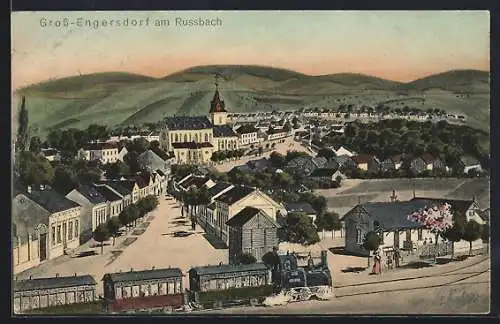 AK Grossengersdorf am Russbach, Ortsansicht aus der Vogelschau, Eisenbahn im Vordergrund