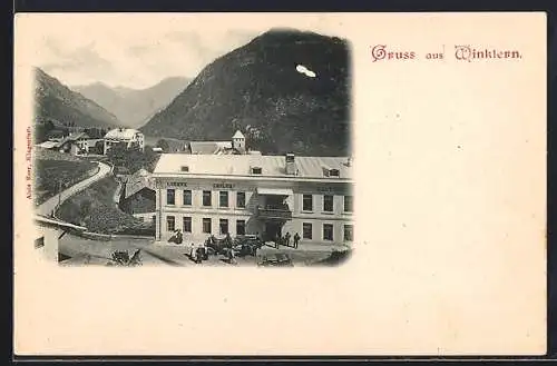 AK Winklern, Ortspartie mit Gasthof Lorenz Geiler, Strasse und Bergpanorama