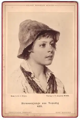 Fotografie V. Angerer, Wien, Gemälde: Strassenjunge aus Venedig in Tracht, nach E. v. Blass