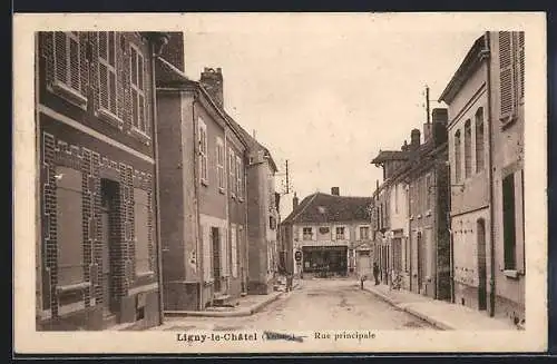 AK Ligny-le-Châtel, Rue principale