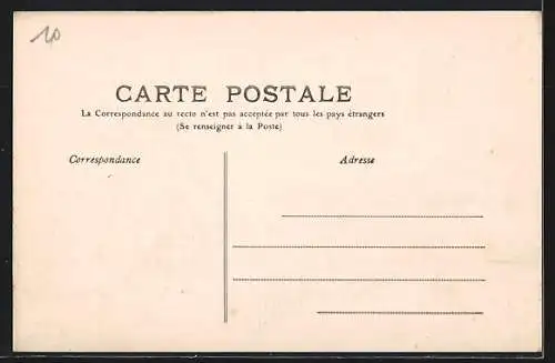 AK Leugny, La Place de la Halle