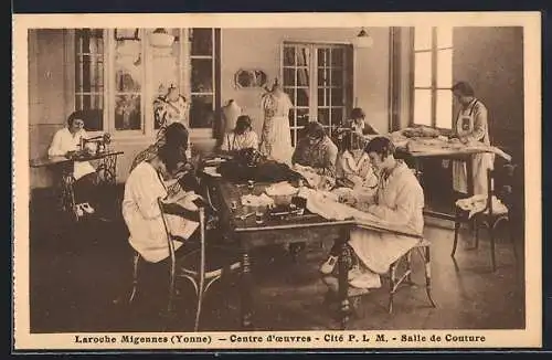 AK Laroche Migennes /Yonne, Centre d`oeuvres, Cité P.L.M., Salle de Couture