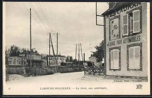 AK Laroche-Migennes, La Gare, vue extérieure